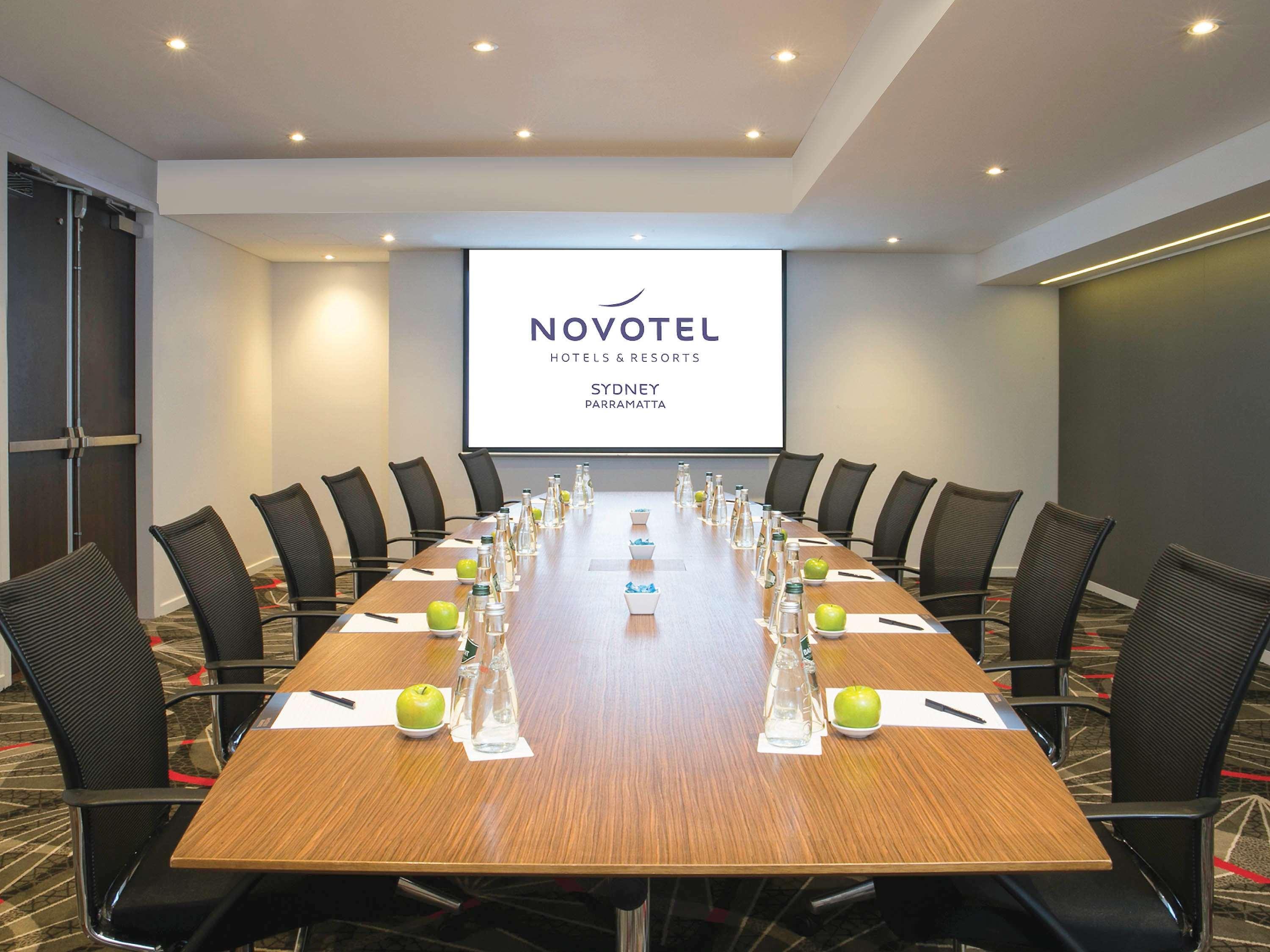 Novotel Sydney Parramatta Exterior foto